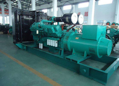 淄博800kw康明斯柴油发电机组